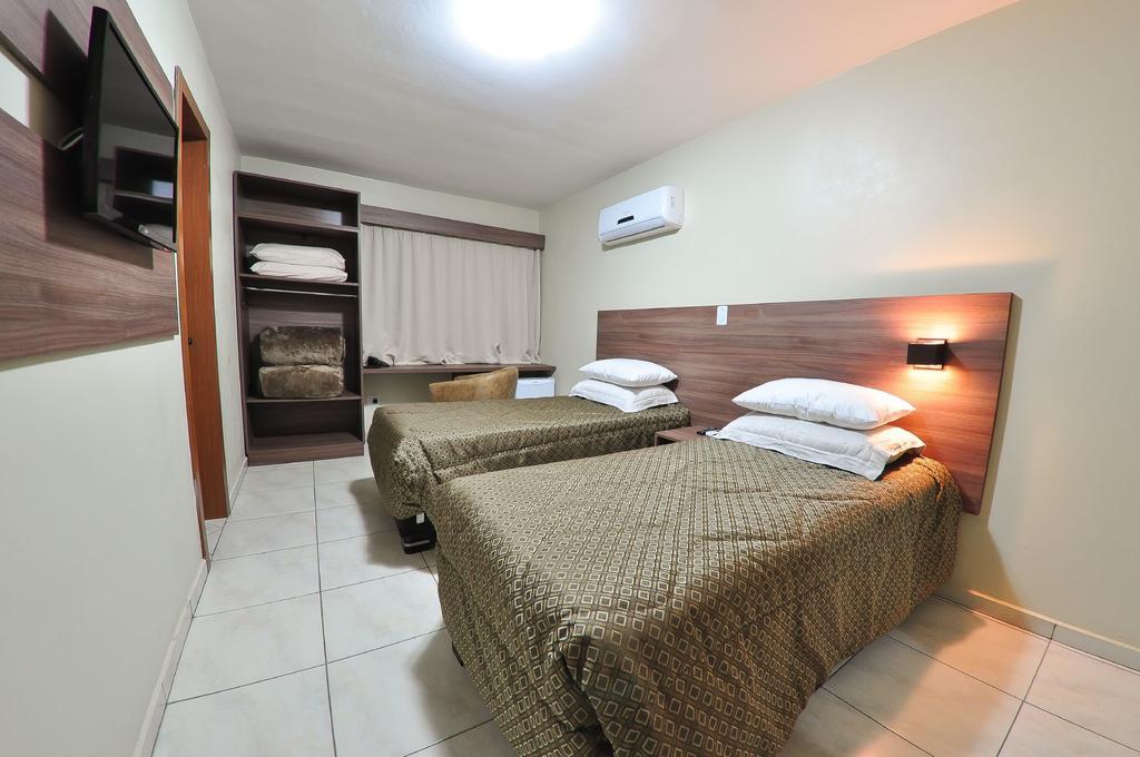 Valler Montanha Hotel Лажеадо Стая снимка